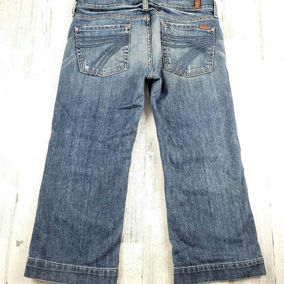 7 For All Mankind Womens Blue Denim Crop Dojo Jeans Size 28 (30x21) EUC - Picture 2 of 10